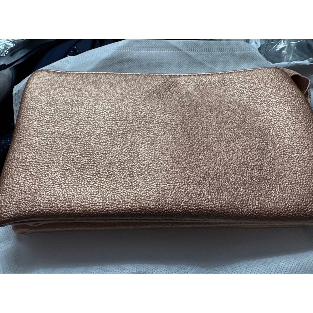Brentano Rose Gold Metallic Triple Zip Crossbody Clutch Bag CJ21118 NEW